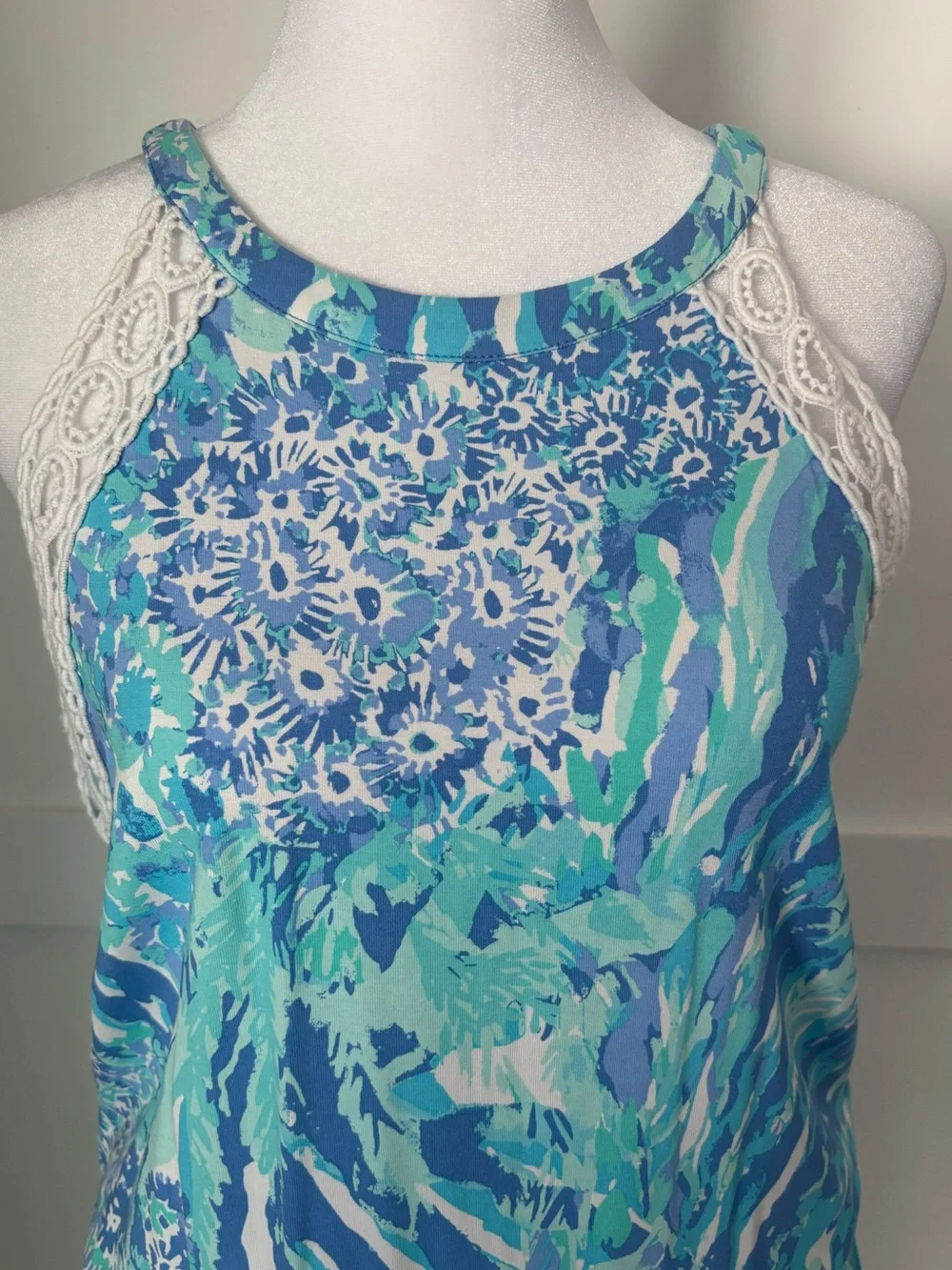 Lilly Pulitzer Lala Halter Romper in Blue Haven Hey Hey Soleil size small NWT - Picture 2 of 8